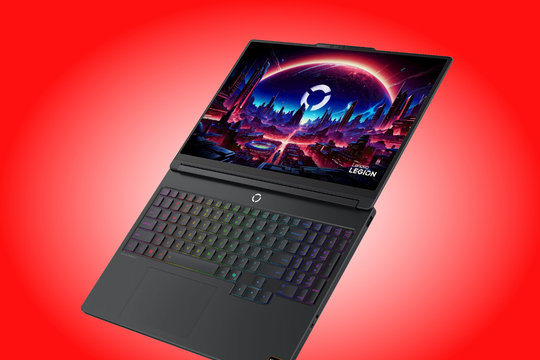 Lenovo Legion 5 15AGP11 ra mắt: Sức mạnh RTX 5070 12GB và màn hình OLED 165Hz