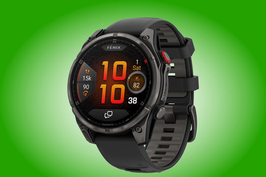 Garmin phát hành bản cập nhật 22.39 giúp sửa lỗi hao pin trên dòng Fenix 8