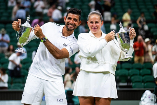 Jelena Ostapenko và Marcelo Arevalo đăng quang ngôi vô địch đôi nam nữ Wimbledon 2026