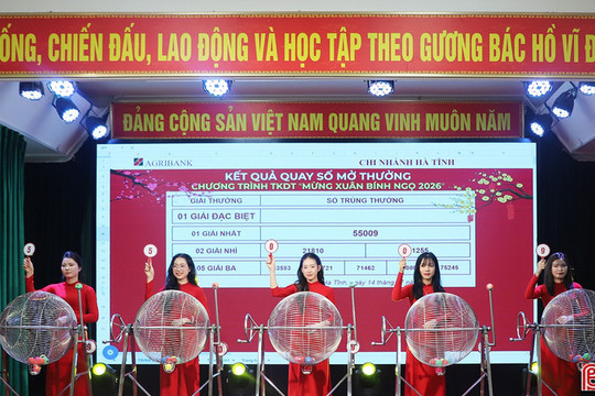 Agribank Chi nhánh Hà Tĩnh xác định chủ nhân giải thưởng ô tô VinFast VF7 Eco