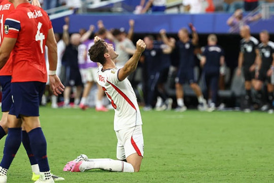 John Stones và nghịch lý tại World Cup 2026: Đỉnh cao thế giới nhưng vô gia cư