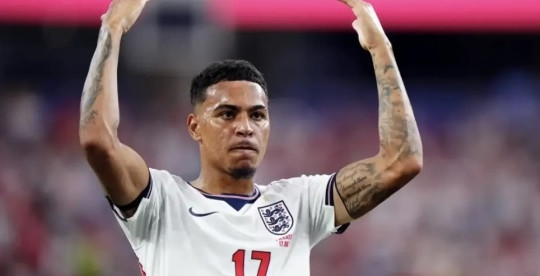 Arsenal quyết tâm chiêu mộ Morgan Rogers: Aston Villa ra mức giá kỷ lục 130 triệu bảng