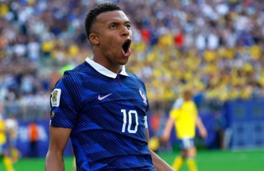 Kylian Mbappe và cuộc viễn chinh chinh phục đỉnh cao vĩ đại nhất lịch sử bóng đá Pháp