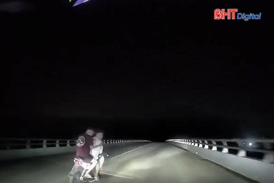 Xác minh clip nhóm thanh niên lạng lách, tạt đầu ô tô trên đường ven biển