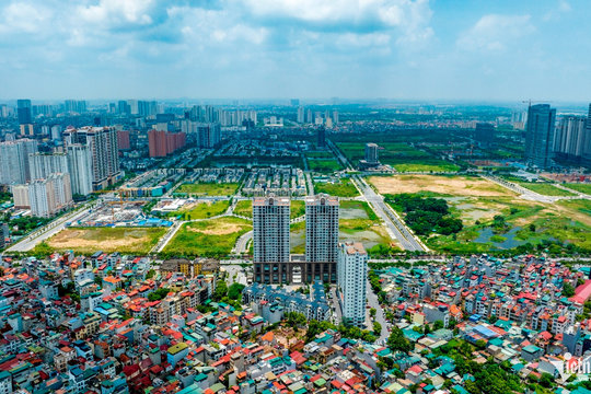 Dự báo thị trường bất động sản cuối năm 2026: Lãi suất khó giảm sâu, tín dụng tăng 7,7%