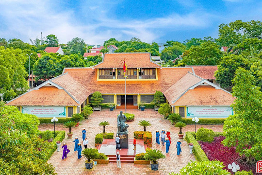 Di sản Truyện Kiều và khát vọng định vị tọa độ văn hóa quốc gia