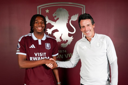 Aston Villa phá kỷ lục chuyển nhượng chiêu mộ Johan Manzambi giá 50 triệu bảng