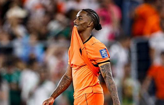 West Ham chào bán Crysencio Summerville giá 38 triệu bảng cho MU và Aston Villa