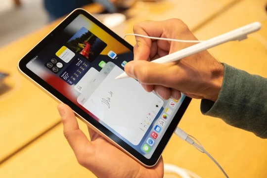iPad mini tiến lên màn hình OLED: Bước ngoặt kỹ thuật cho dòng tablet nhỏ gọn