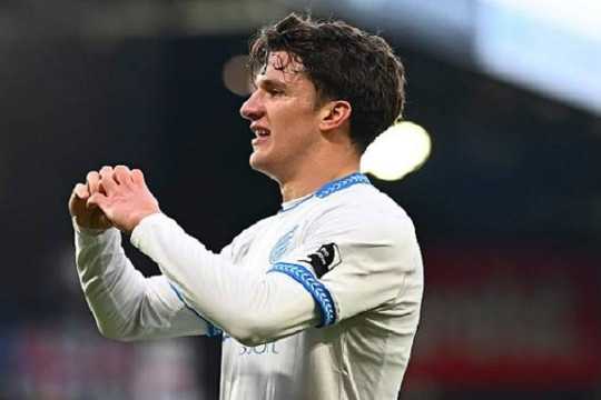 Arsenal chiêu mộ Christos Tzolis: Bản hợp đồng 40 triệu euro và tham vọng nâng cấp hàng công