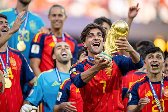 Tây Ban Nha vô địch World Cup 2026: Khẳng định vị thế bằng bóng đá tấn công