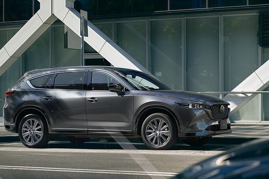 Đánh giá Mazda CX-8 2026: SUV 7 chỗ hạng trung tiệm cận xe sang