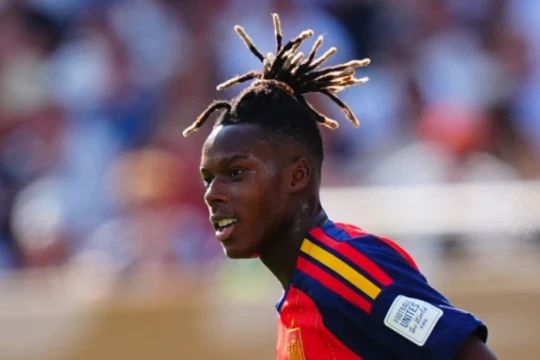 Arsenal tái khởi động thương vụ Nico Williams, Barca định đoạt tương lai Ferran Torres