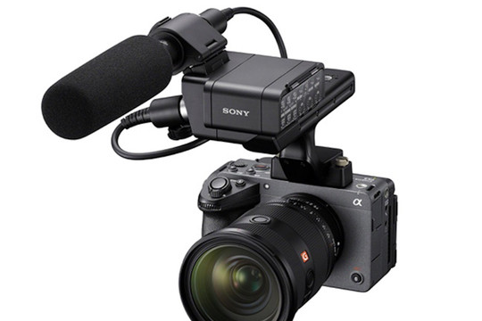 Sony ra mắt máy quay FX5: Cảm biến Full-frame 5K và dải tương phản động 15 stop
