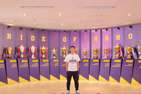 Đậu Văn Toàn chia tay Hà Nội FC: Khép lại hành trình 142 trận và 9 danh hiệu lịch sử