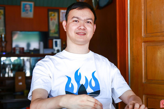 Tôi viết tiếp tuổi trẻ sau biến cố