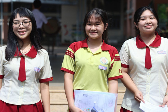 Bộ Giáo dục: 99% học sinh đỗ cũng không thể bỏ thi tốt nghiệp
