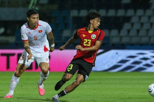 Thắng Timor Leste 7-0, HLV Kim Sang-sik giăng bẫy chiến thuật hay hàng thủ Việt Nam báo động