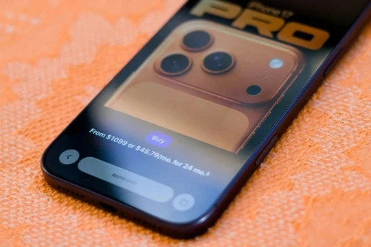 Có nên chờ đến sự kiện tháng 9 để mua iPhone mới hay xuống tiền ngay từ bây giờ?