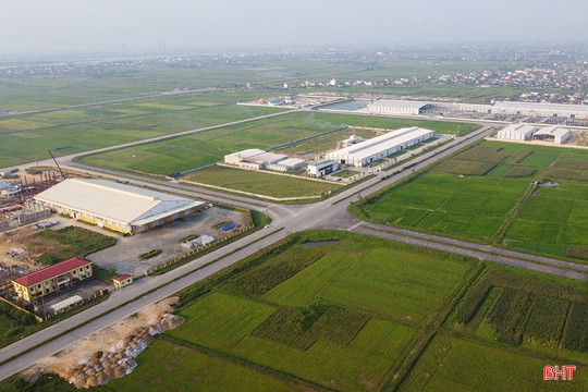 Hoàn thiện hạ tầng khu công nghiệp, mở đường đón dòng vốn thứ cấp