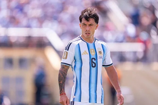Lisandro Martinez đập tan chỉ trích về hành động quay lưng ở chung kết World Cup 2026