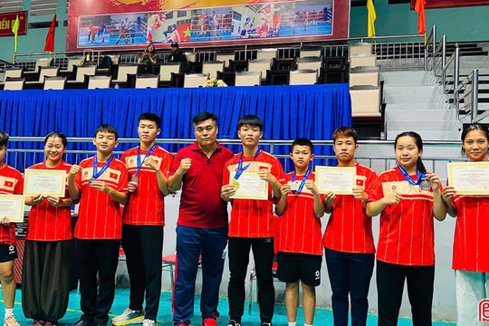 Hà Tĩnh giành 5 huy chương tại Giải vô địch trẻ Kickboxing toàn quốc