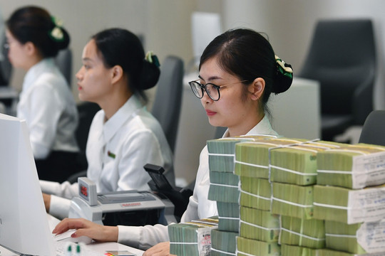 Lãi suất ngân hàng ngày 29/7/2026: VPBank nâng lãi suất chứng chỉ tiền gửi lên 9%/năm