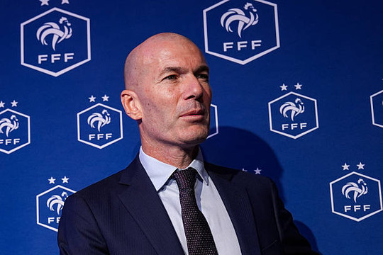 Zinedine Zidane dẫn dắt tuyển Pháp và bài toán khôi phục bản sắc sáng tạo