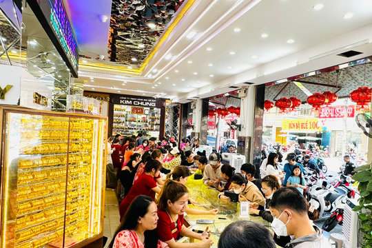Giá vàng chiều nay 30/6/2026: Vàng miếng, nhẫn trơn SJC BTMC và vàng thế giới