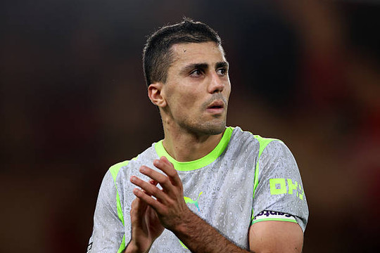 Real Madrid quyết chiêu mộ Rodri với giá 50 triệu euro, Juventus chốt thỏa thuận Kolo Muani