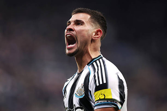 Arsenal chiêu mộ Bruno Guimaraes: Mảnh ghép 70 triệu bảng giải mã tuyến giữa Arteta