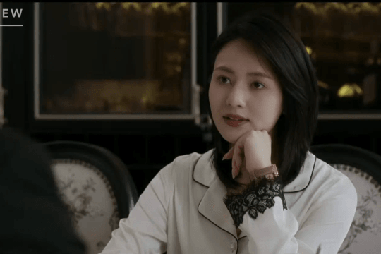 Lửa trắng tập 13: Cương muốn đưa Mai lên làm người đại diện băng Lão Công