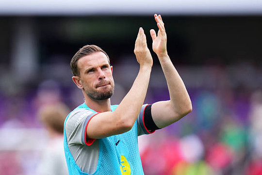 Chelsea chiêu mộ Jordan Henderson: Làn sóng tranh cãi bùng nổ tại Stamford Bridge