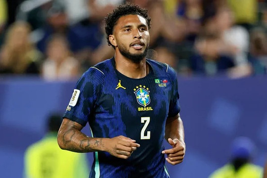 Man Utd bỏ qua Ederson: Quyết định mạo hiểm tuyến giữa của HLV Michael Carrick