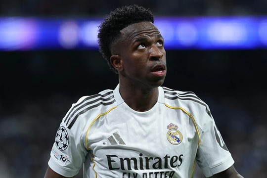 Arsenal sẵn sàng kích nổ thương vụ kỷ lục 130 triệu bảng với Vinicius Junior