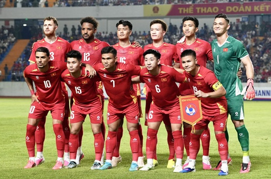 Tuyển Việt Nam đối đầu Indonesia tại ASEAN Cup 2026: Bản lĩnh nội binh vượt trội dàn sao nhập tịch