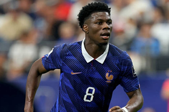 5 mục tiêu chuyển nhượng hàng đầu giúp Man United tái thiết tuyến giữa và hành lang trái