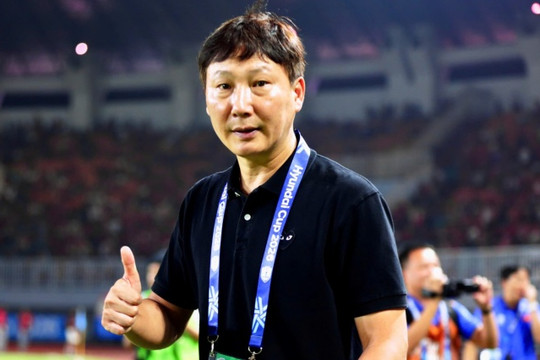 Tuyển Việt Nam đè bẹp Indonesia 3-0: Cao tay chiến thuật của HLV Kim Sang-sik