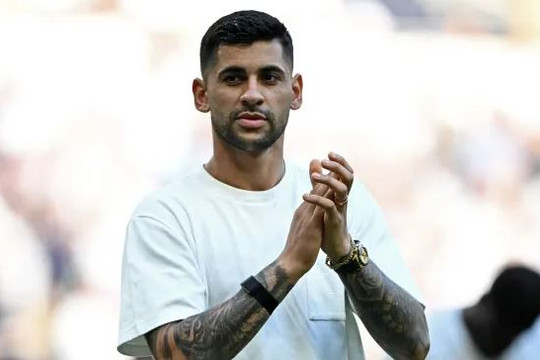 Arsenal quyết chiêu mộ Cristian Romero từ Tottenham để khỏa lấp khoảng trống William Saliba