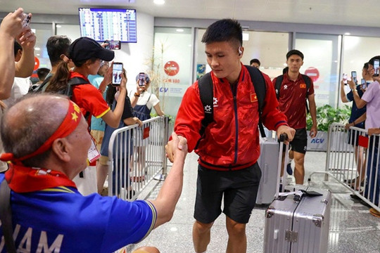 ĐT Việt Nam tại ASEAN Cup 2026: Hoàng Đức thăng hoa và đẳng cấp khác biệt của Quang Hải