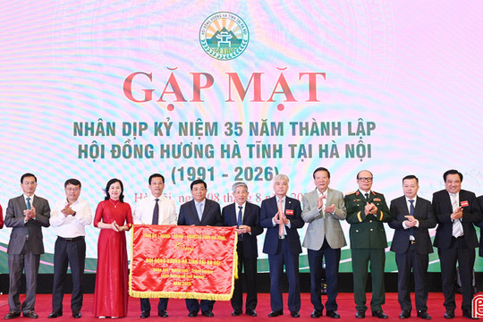 Gặp mặt nhân kỷ niệm 35 năm thành lập Hội đồng hương Hà Tĩnh tại Hà Nội