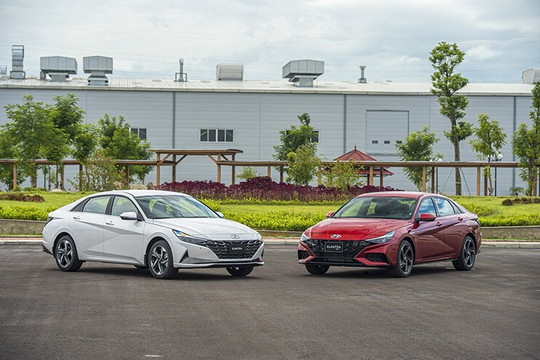 Giá xe Hyundai Elantra 2026 mới nhất: Chi tiết giá lăn bánh và thông số kỹ thuật 4 phiên bản