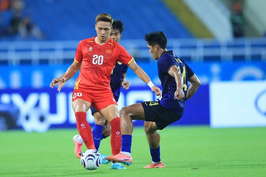 Tuyển Việt Nam vào bán kết ASEAN Cup 2026: Ngôi đầu bảng A và bài toán của HLV Kim Sang-sik
