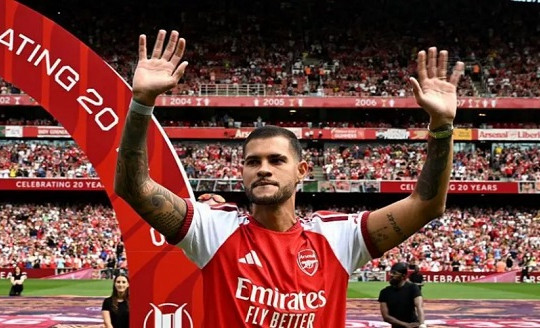 HLV Mikel Arteta tin tưởng Bruno Guimaraes sẽ giúp Arsenal bứt phá ở Ngoại hạng Anh