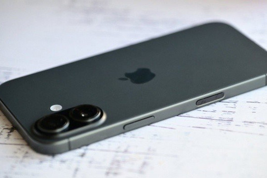 Cập nhật diễn biến giá bán iPhone 17 series giảm tới 9 triệu đồng trước thềm iPhone 18 ra mắt