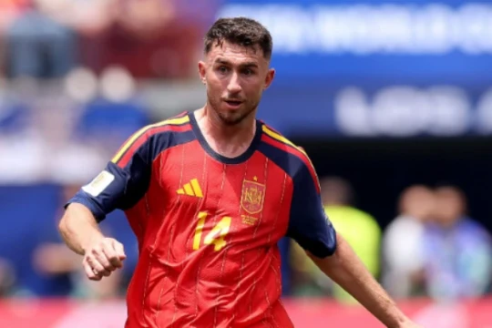 Barcelona cân nhắc 4 phương án gia cố hàng phòng ngự sau khi chia tay Ronald Araujo