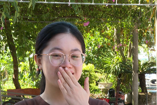 Còn mẹ, còn cha là còn hạnh phúc