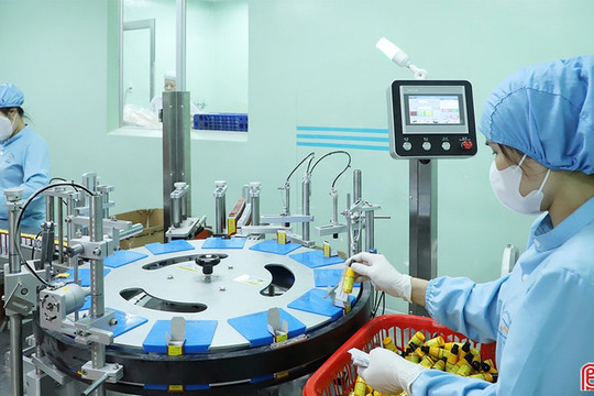 Thi đua lập thành tích chào mừng kỷ niệm 195 năm thành lập, 35 năm tái lập tỉnh Hà Tĩnh