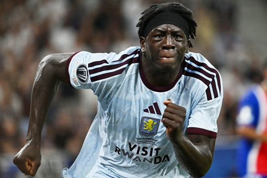 Brian Madjo xé lưới PSG: Quái thú 100kg của Aston Villa sẵn sàng khuynh đảo Ngoại hạng Anh