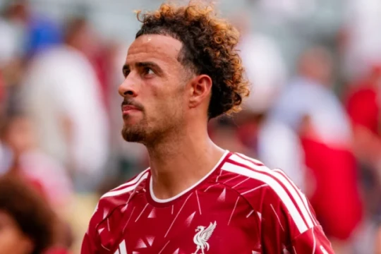 Liverpool sẵn sàng bán Curtis Jones cho Inter Milan giá 35 triệu euro nhờ nhân tố Trey Nyoni